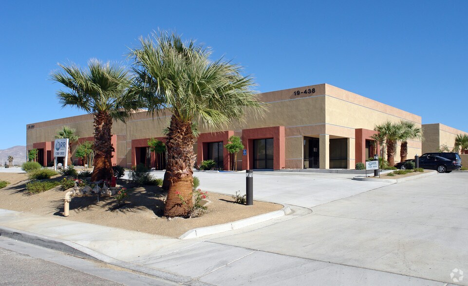 More Photos Of 19392 Ruppert St, North Palm Springs Warehouse For Sale