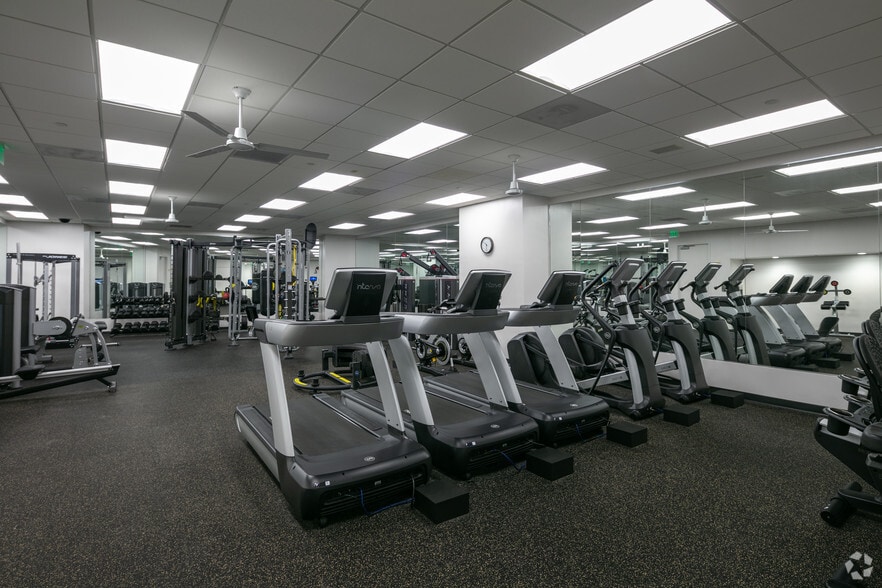 More Photos Of 101 Marietta St NW, Atlanta Office For Lease