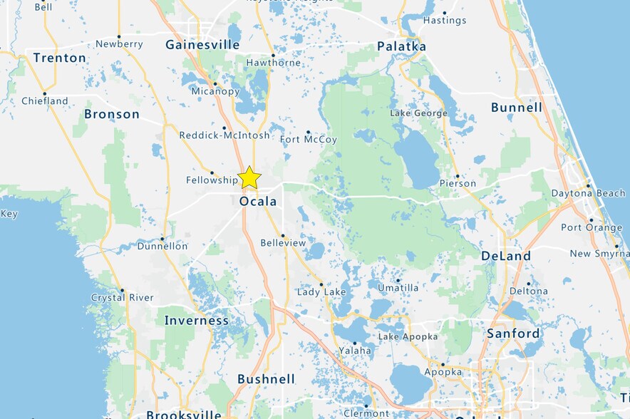 More Photos Of 4545 NW 27th Ave, Ocala Parking Lot For Lease