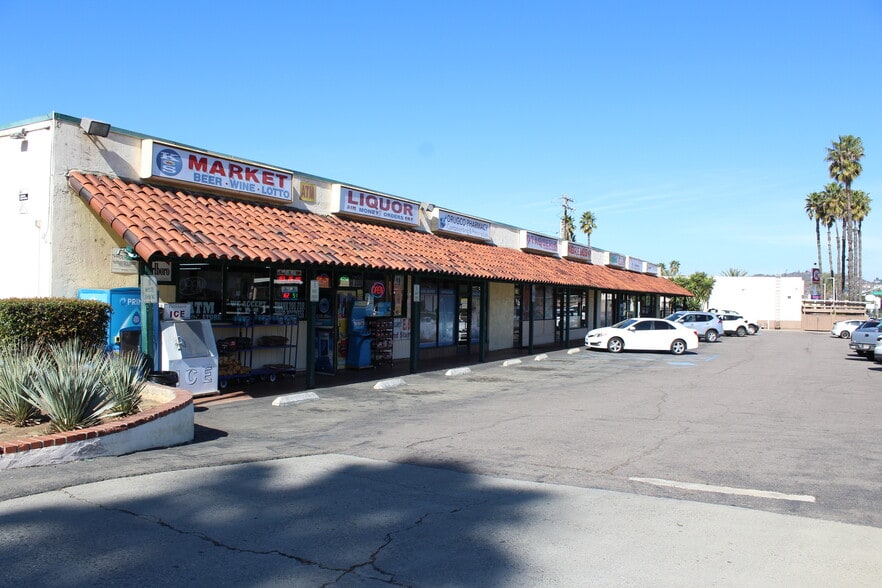 More Photos Of 305-321 N Ash St, Escondido Storefront For Lease
