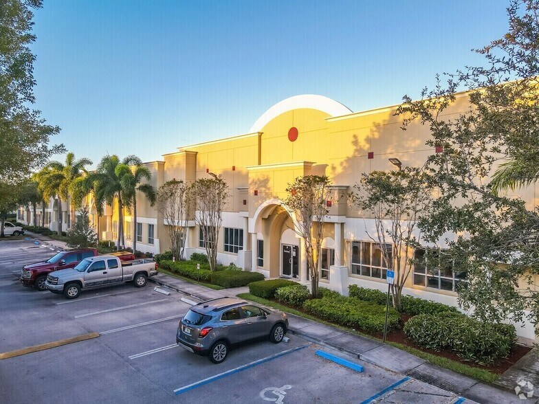 Primary Photo Of 10220 W State Road 84, Davie Flex For Lease