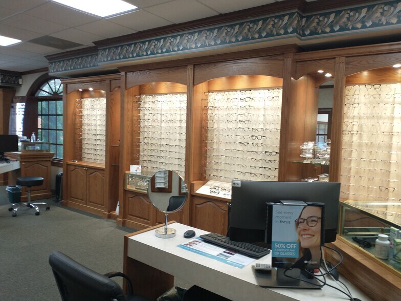 More Photos Of 303 Salisbury Ave, Albemarle Office For Sale