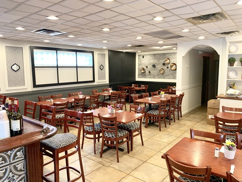 More Photos Of 993 Pleasant Valley Way, West Orange Restaurant For Sale