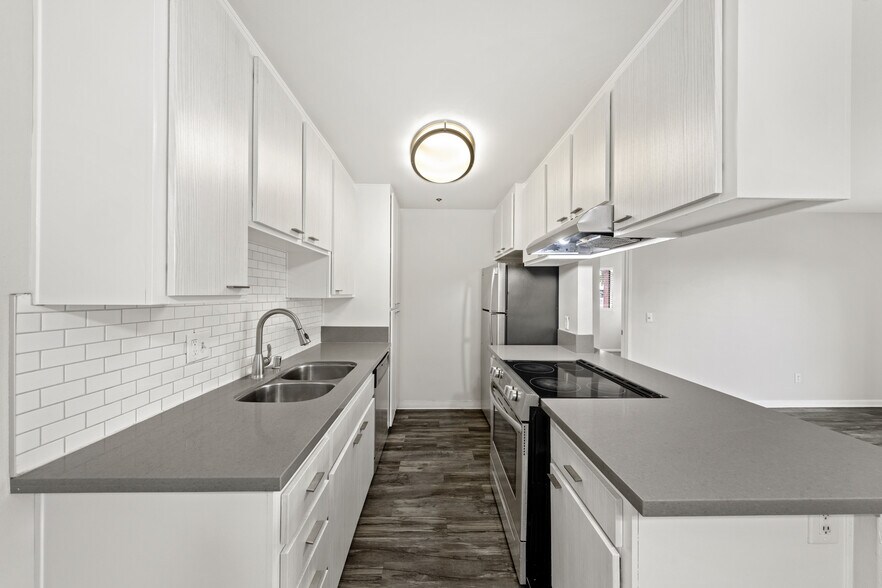 More Photos Of 322 Hillside Ter, Vista Apartments For Sale