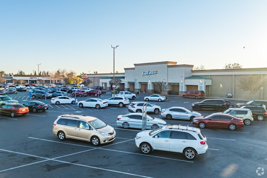 More Photos Of 3860 Florin Rd, Sacramento Freestanding For Sale