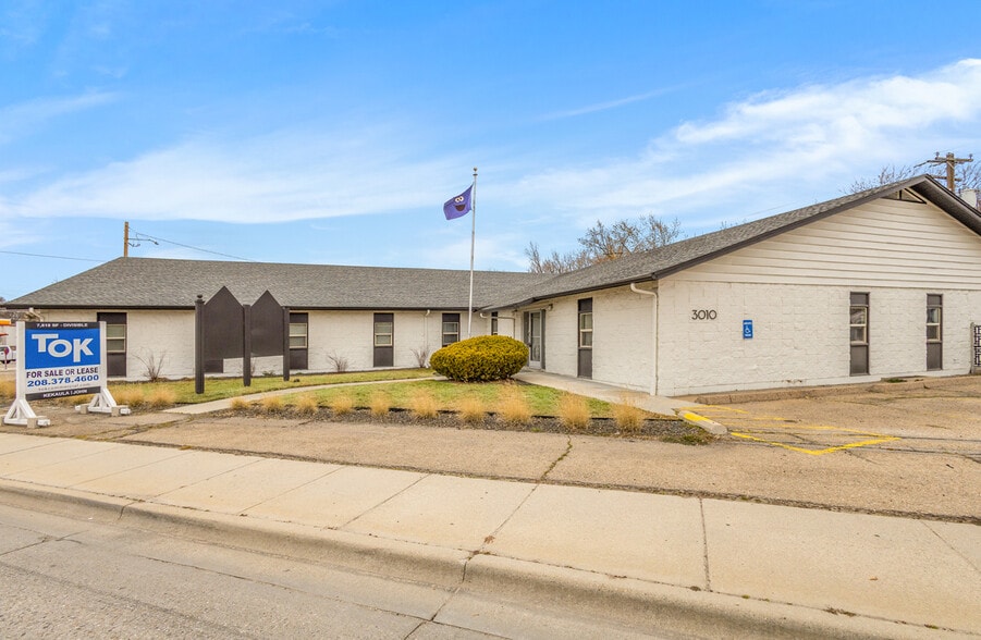 More Photos Of 3010 W State St, Boise Office For Sale