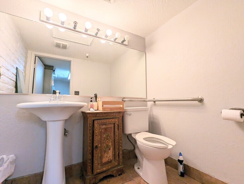 More Photos Of 3445-3459 E Speedway Blvd, Tucson Unknown For Sale