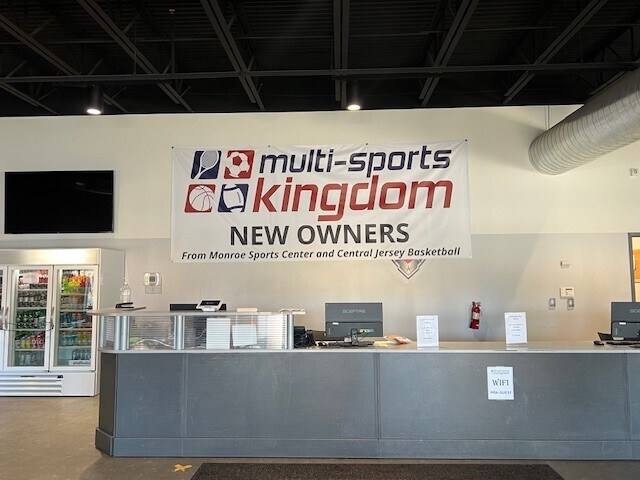 More Photos Of 150 Woodward Rd, Manalapan Township Sports And Entertainment For Lease