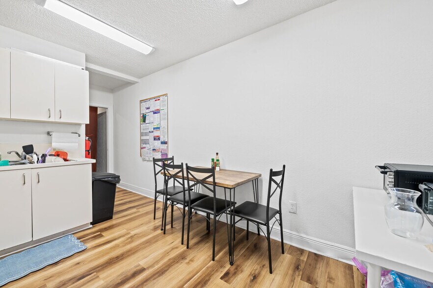More Photos Of 100 SE 15th Ave, Fort Lauderdale Medical For Lease