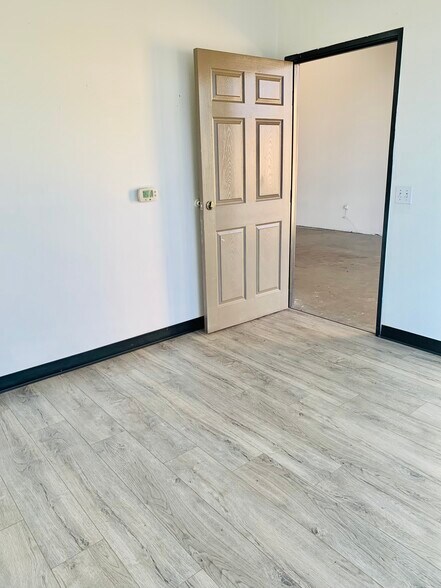 More Photos Of 14300 Elsworth St, Moreno Valley Warehouse For Lease
