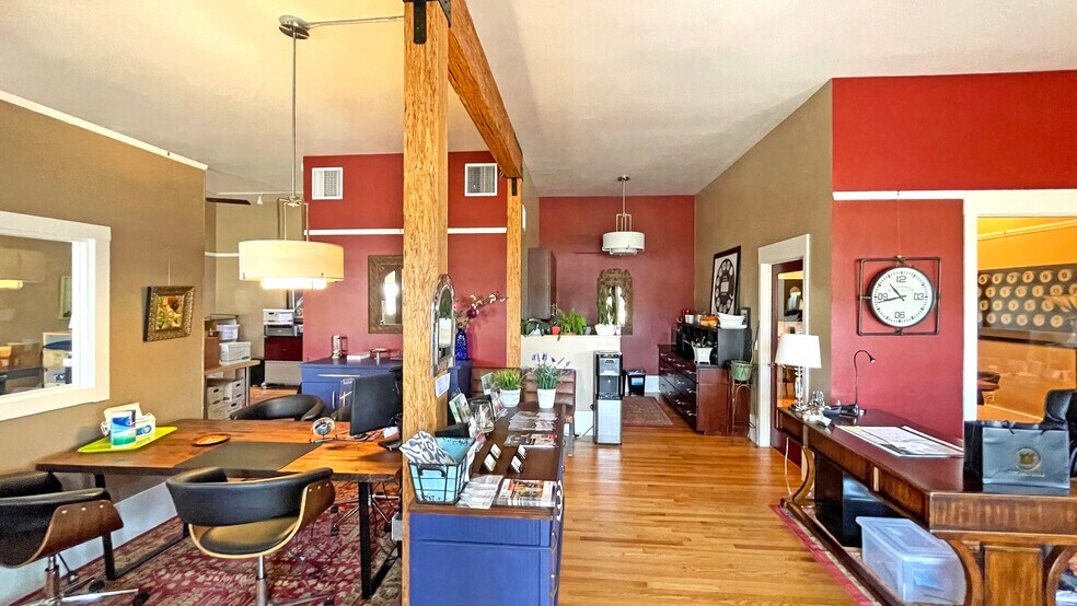 More Photos Of 2371-2373 San Pablo Ave, Berkeley Storefront Retail Residential For Lease