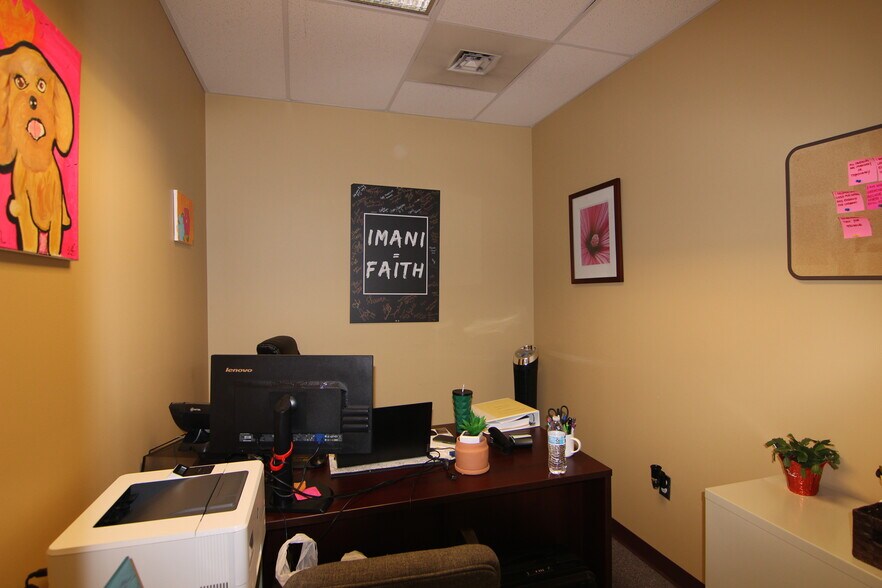 More Photos Of 1933 Montana Ave NE, Washington Warehouse For Lease