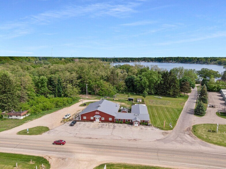 More Photos Of 44947 W Red Arrow Hwy, Paw Paw Restaurant For Sale