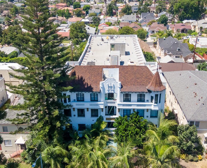 More Photos Of 2041 N Vermont Ave, Los Angeles Apartments For Sale