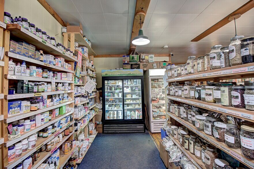 More Photos Of 300 Main St, Hot Springs Freestanding For Sale