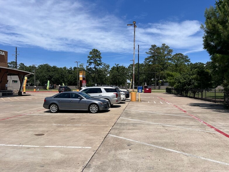 More Photos Of 25115 Gosling Rd, Spring Restaurant For Sale