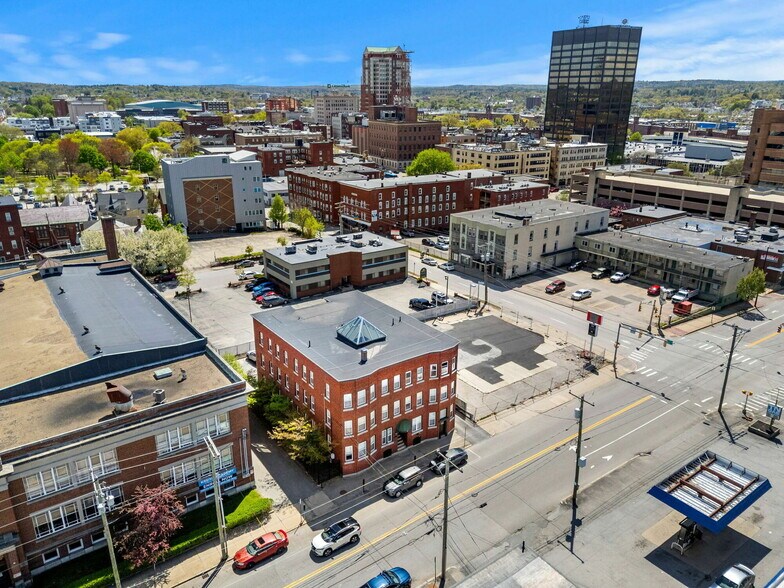 More Photos Of 97 Bridge St, Manchester Apartments For Sale