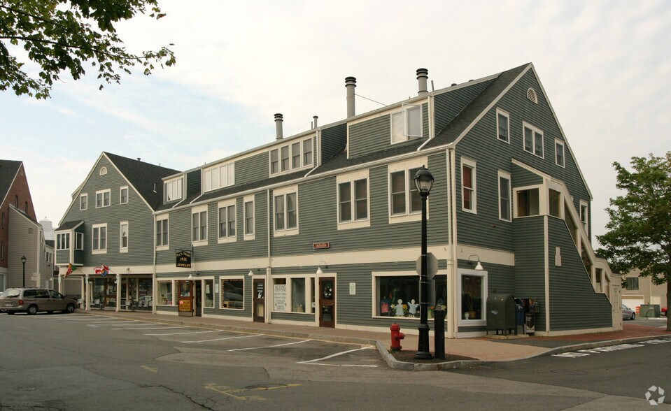 More Photos Of 70-102 Wharf St, Salem Apartments For Lease