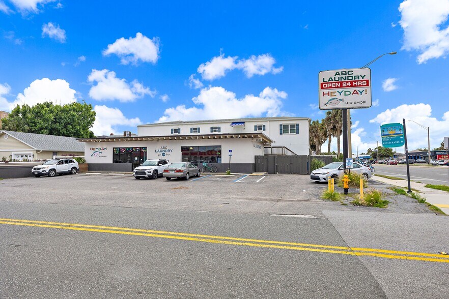 More Photos Of 1333 3rd St N, Jacksonville Beach Freestanding For Sale
