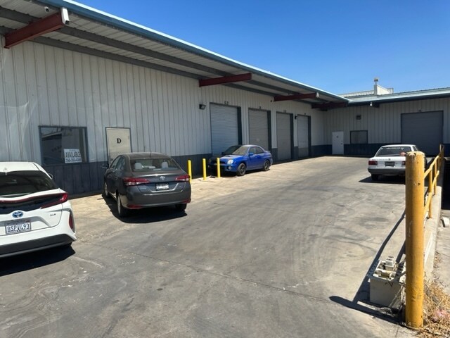 More Photos Of 2421 Portico Blvd, Calexico Warehouse For Lease