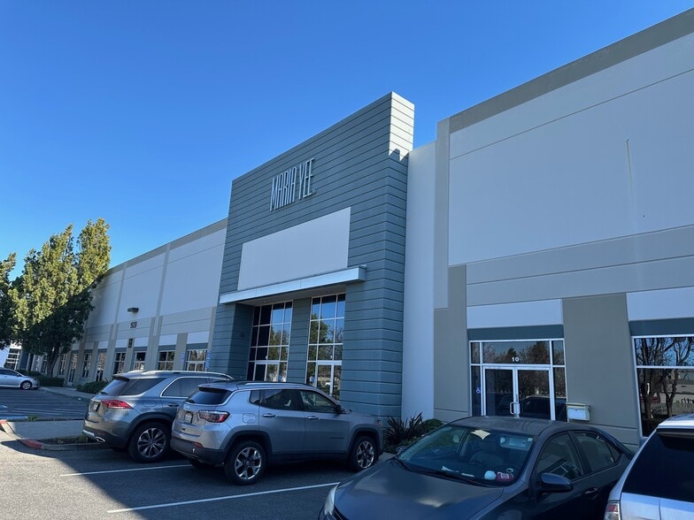 More Photos Of 1939 Monterey Rd, San Jose Showroom For Sale