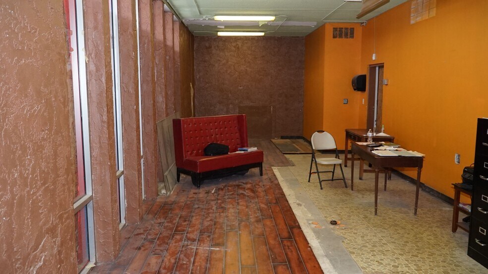 More Photos Of 4498 A Washington Rd, East Point Freestanding For Sale