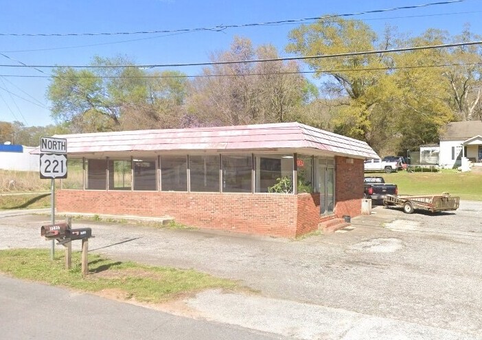 Primary Photo Of 15835 Highway 221, Enoree General Retail For Sale