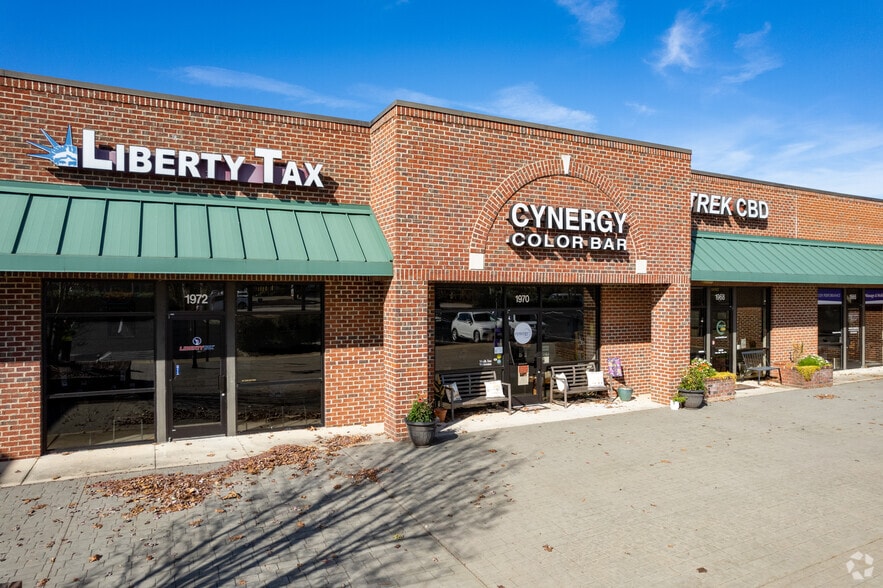 More Photos Of 1950-1988 S Main St, Wake Forest Freestanding For Lease