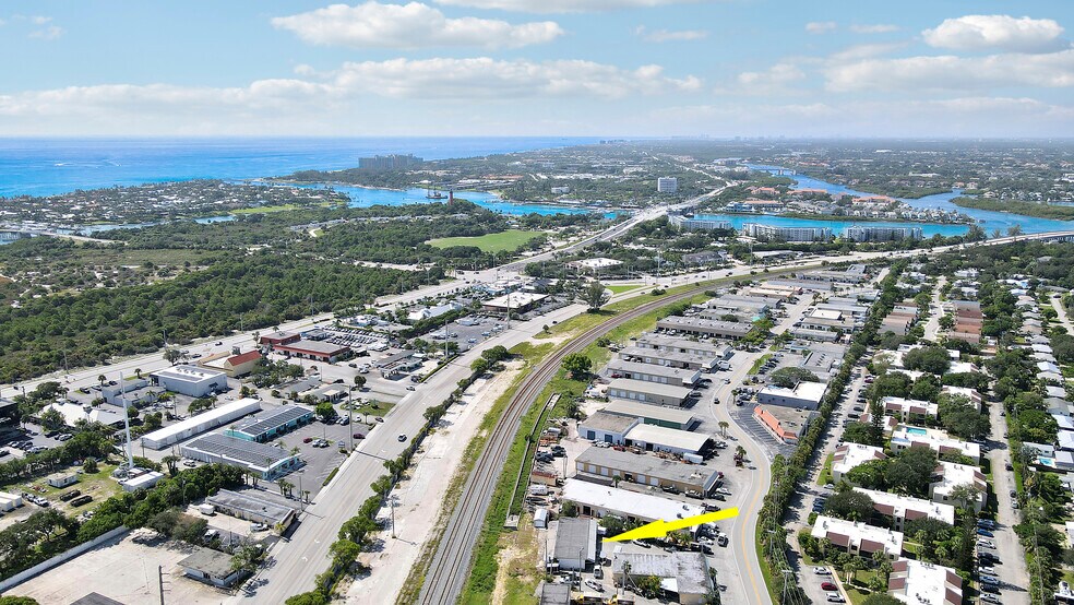 More Photos Of 1660 Cypress Dr, Jupiter Warehouse For Sale