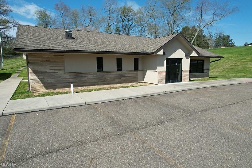 Primary Photo Of 45167 Cadiz Harrisville Rd, Cadiz Medical For Sale