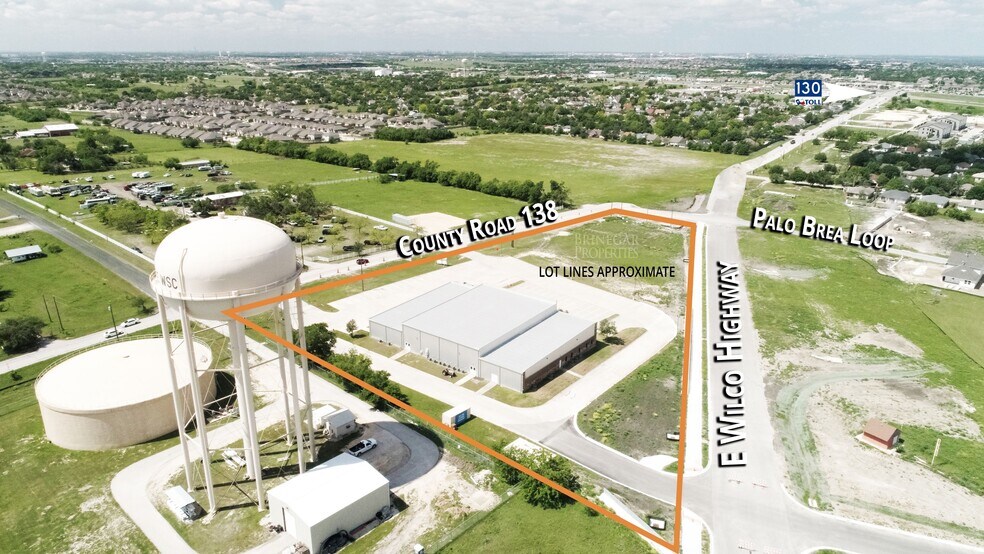 More Photos Of 747 County Road 138, Hutto Flex For Sale