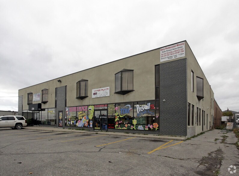 More Photos Of 230 Eddystone Ave, Toronto Manufacturing For Lease