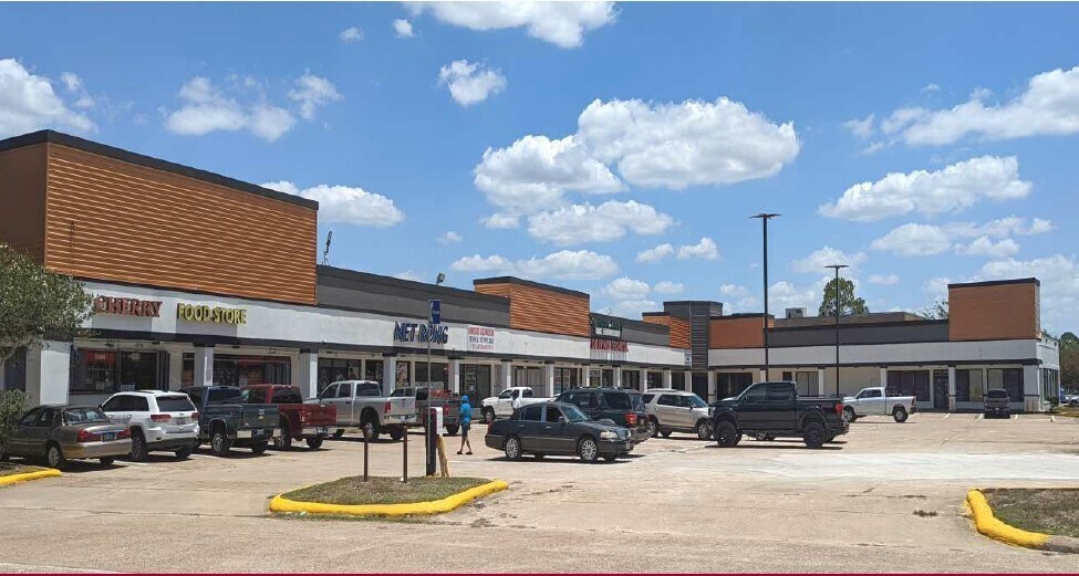 More Photos Of 8244 Antoine, Houston Unknown For Lease