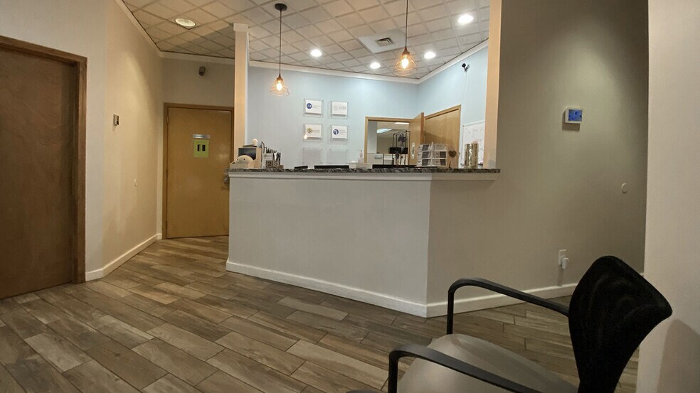 More Photos Of 5711 Richard St, Jacksonville Medical For Lease