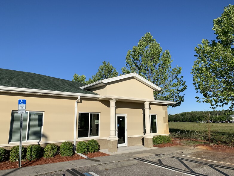 Primary Photo Of 5140 Deer Park Dr, New Port Richey Medical For Lease