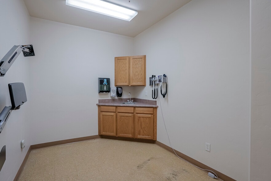 More Photos Of 3188B- 3194A, Prescott Valley Medical For Lease