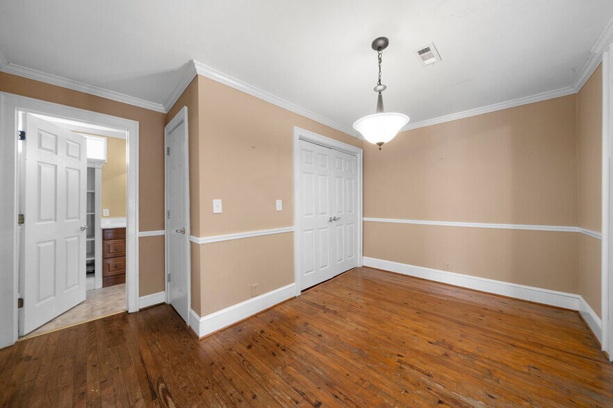 More Photos Of 9 Rome Rd SW, Cave Spring Funeral Home For Sale