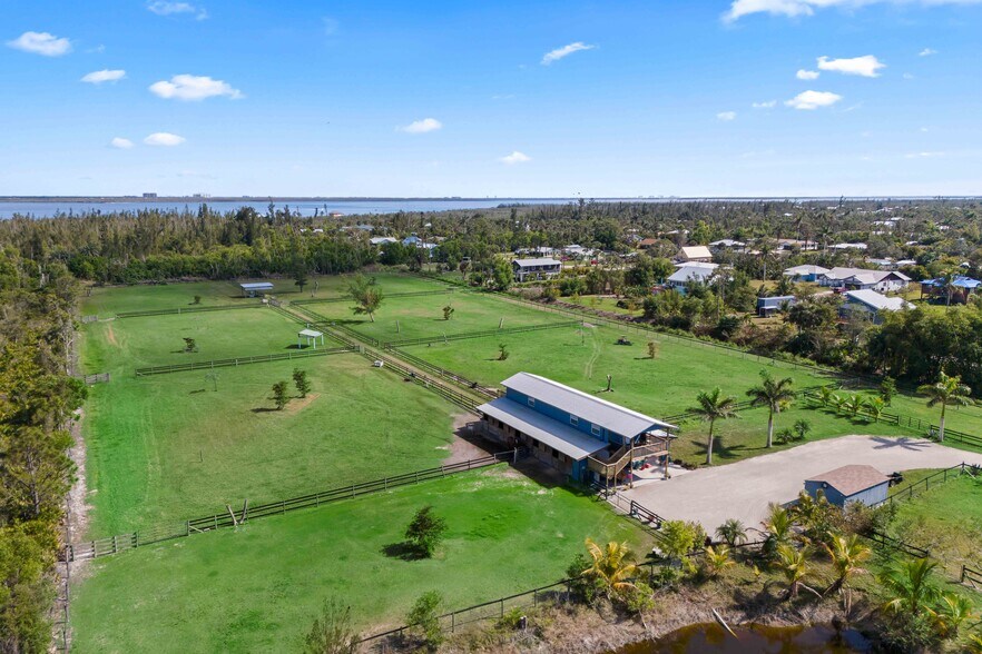 More Photos Of 6050 Stringfellow Rd, Saint James City Land For Sale