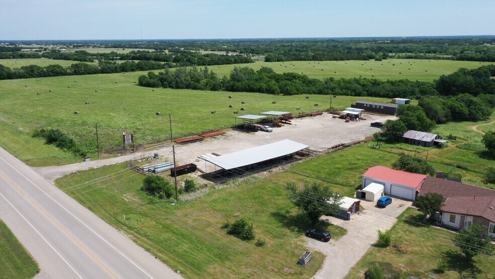 More Photos Of 8340 State Highway 78 N, Blue Ridge General Retail For Sale