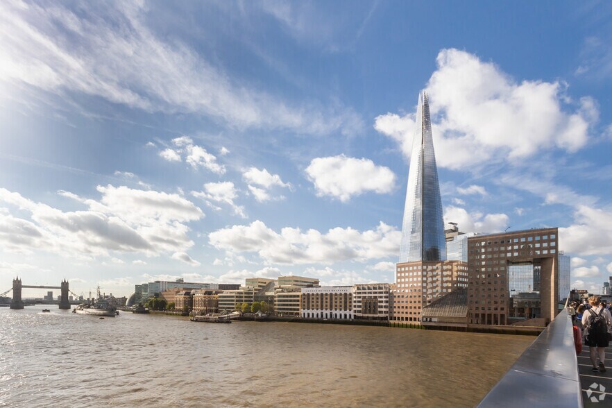 More Photos Of 32 London Bridge St, London Office For Lease