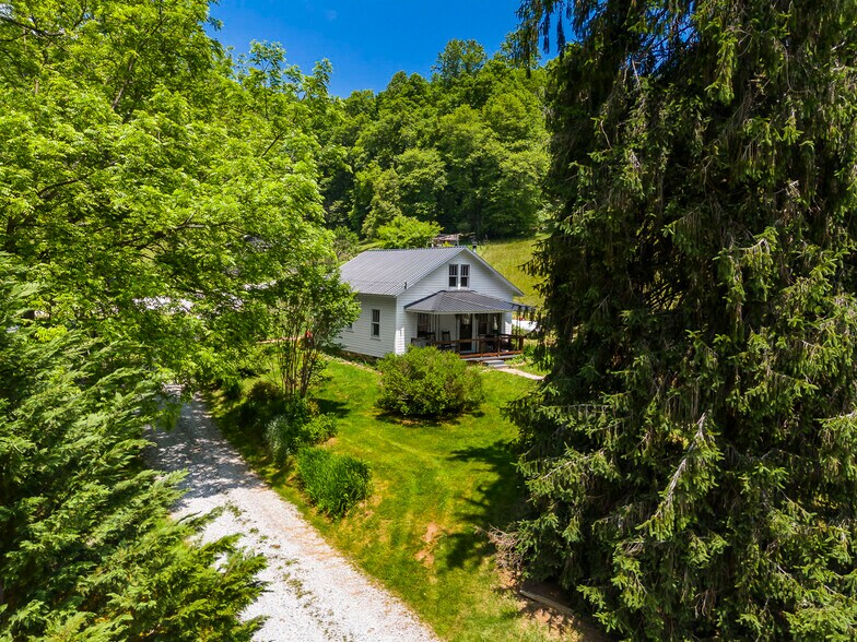 More Photos Of 1651 Winding Stairs rd, Topton Land For Sale
