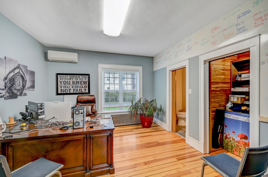 More Photos Of 149 Bond Ln, Brodheadsville Office Residential For Sale