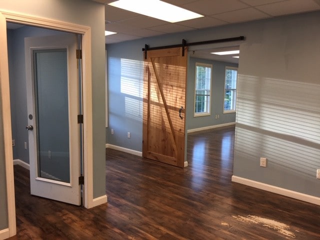 More Photos Of 4 Market Place Dr, York Office For Lease