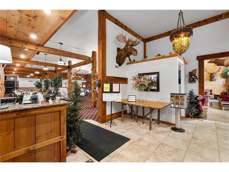 More Photos Of 15850 - 15860 T Bone Ln, Hayward Restaurant For Sale