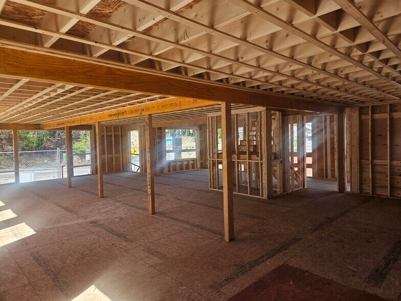 More Photos Of 1224 Mineral Spring Ave, North Providence Freestanding For Sale