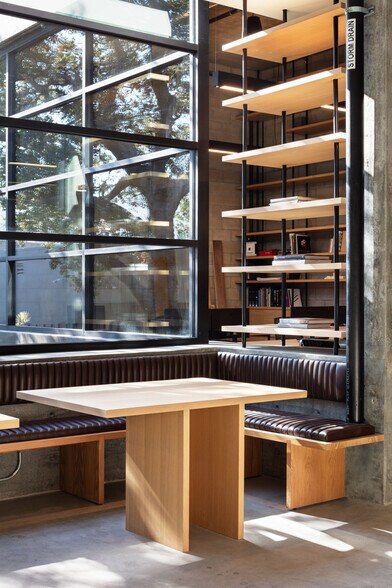 More Photos Of 743 Seward St, Los Angeles Office For Lease