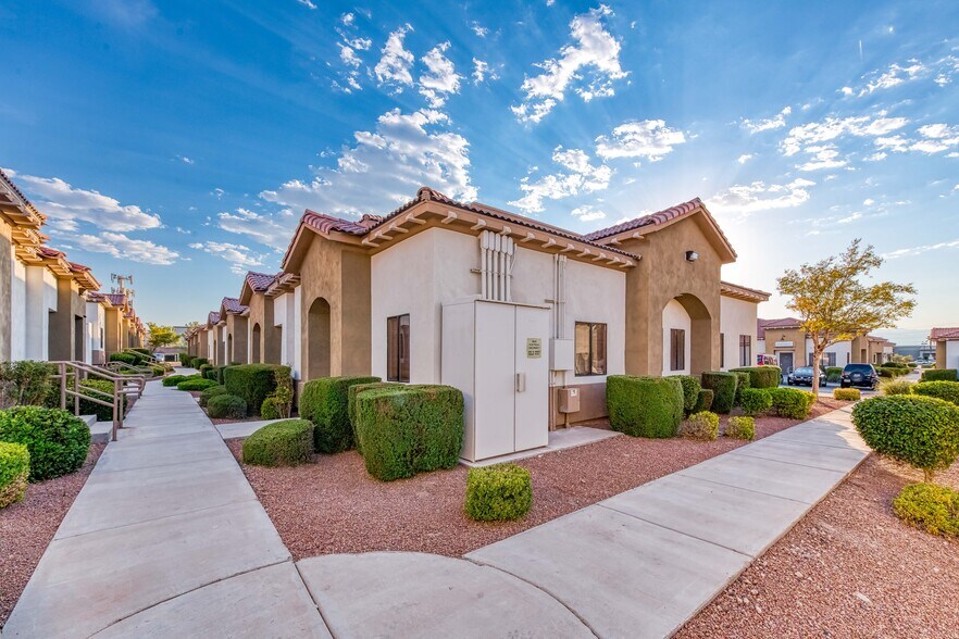 More Photos Of 2633 W Horizon Ridge Pky, Henderson Medical For Lease
