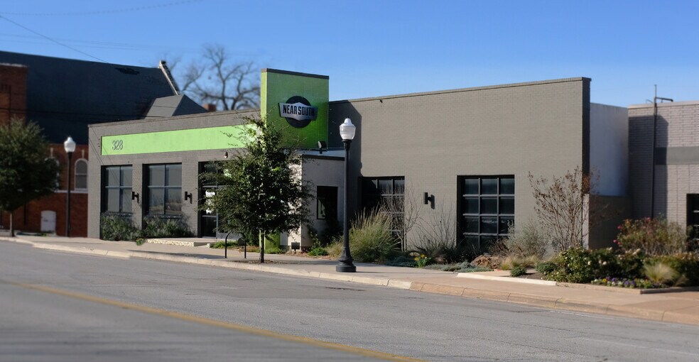 Primary Photo Of 328 Hemphill St, Fort Worth Loft Creative Space For Lease