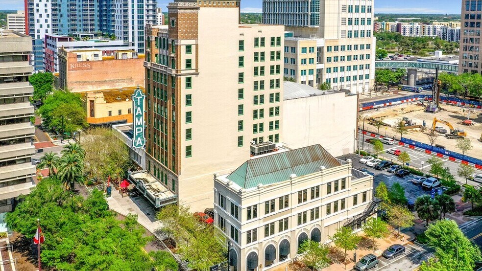 More Photos Of 707 N Franklin St, Tampa Office For Sale