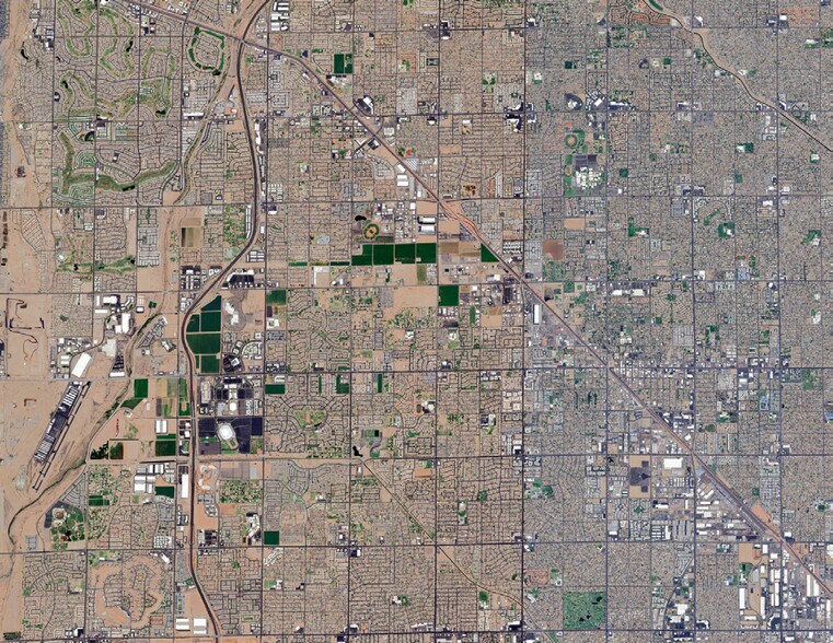 More Photos Of 6424 W Orangewood Ave, Glendale Contractor Storage Yard For Lease